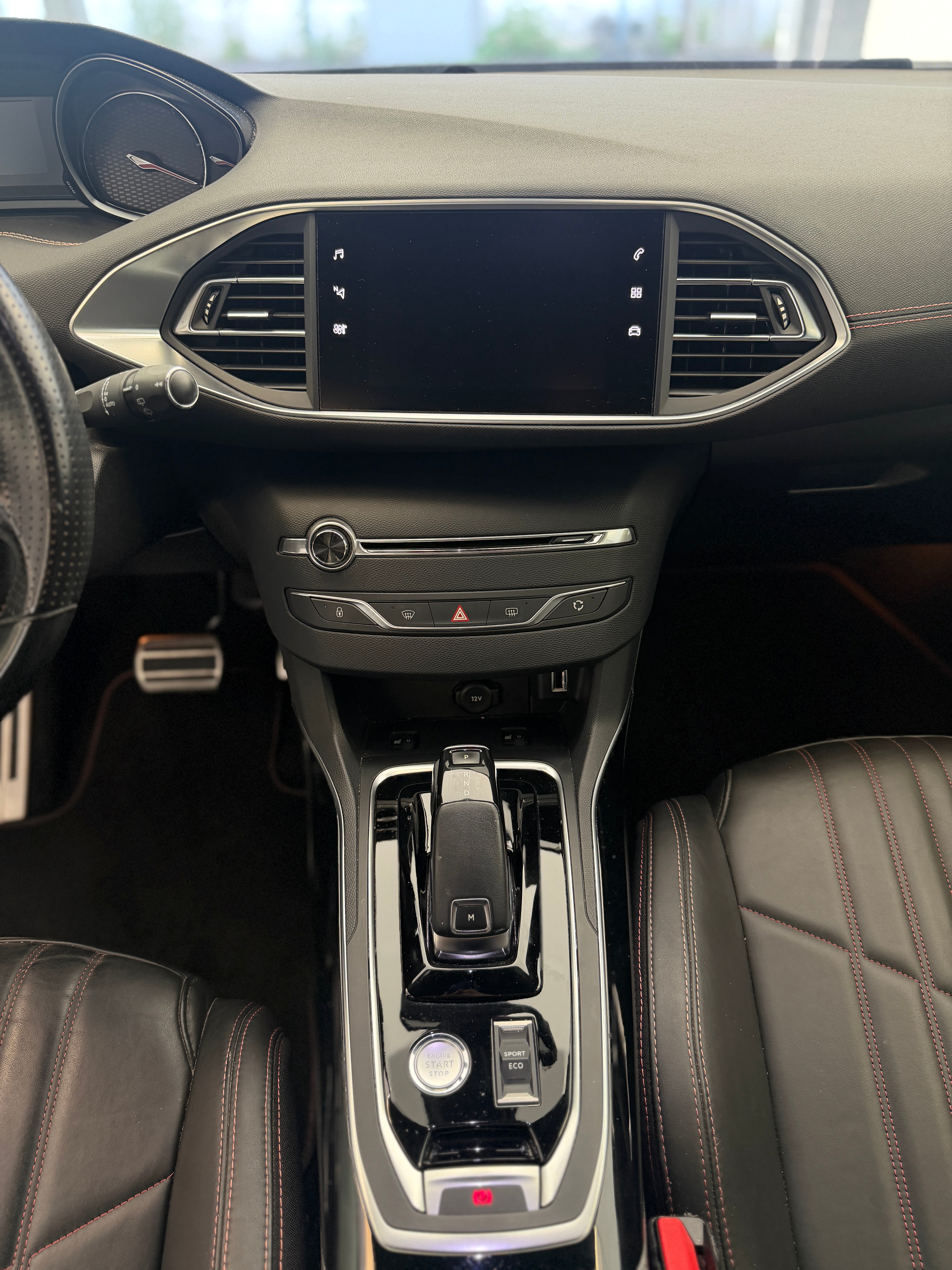 Peugeot 308 GT Line 2.0 BlueHDi 177 ch EAT8 – 2019 – 63 000 km