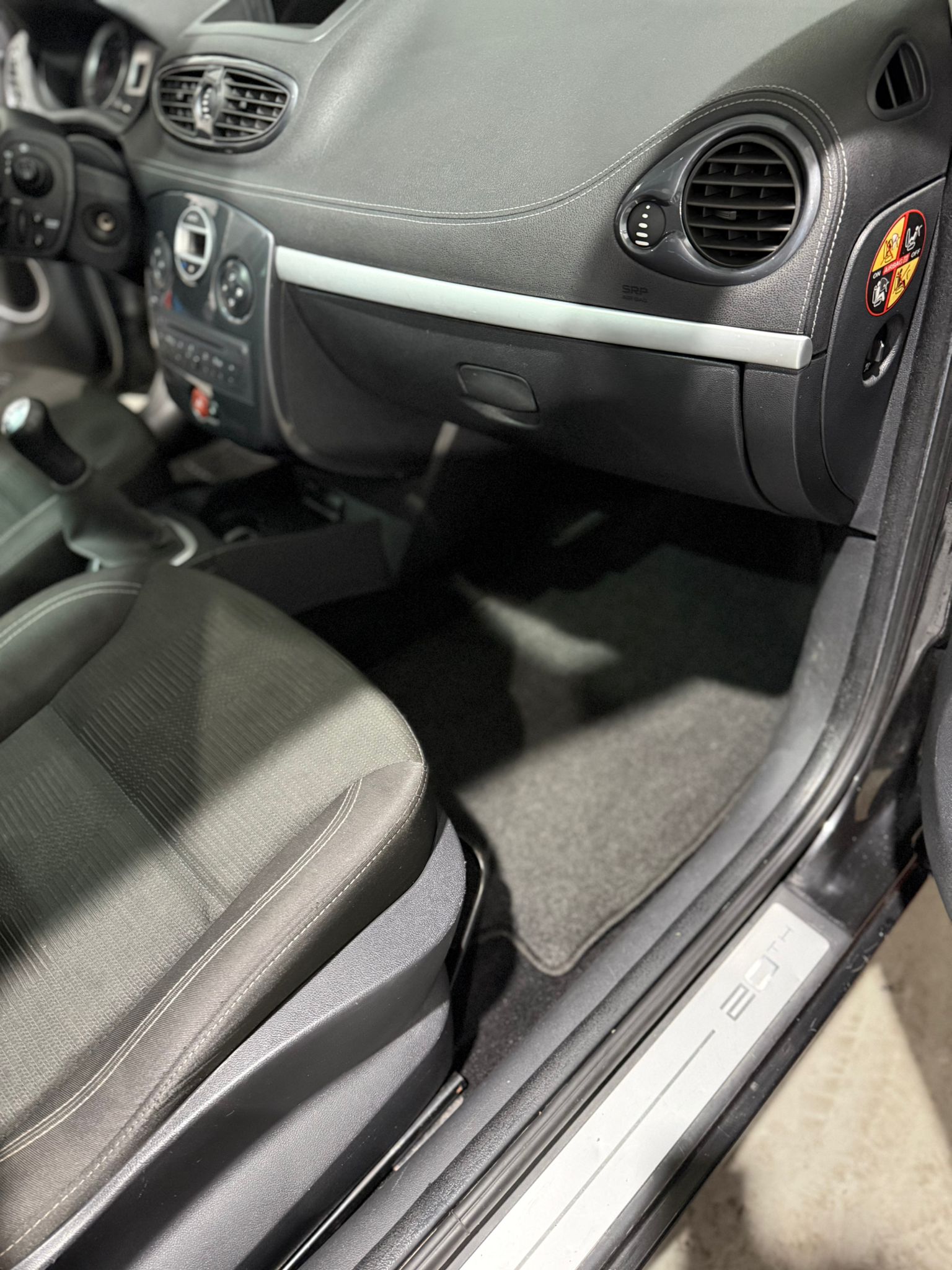 Renault Clio III Phase 2 20ème Anniversaire – 2011